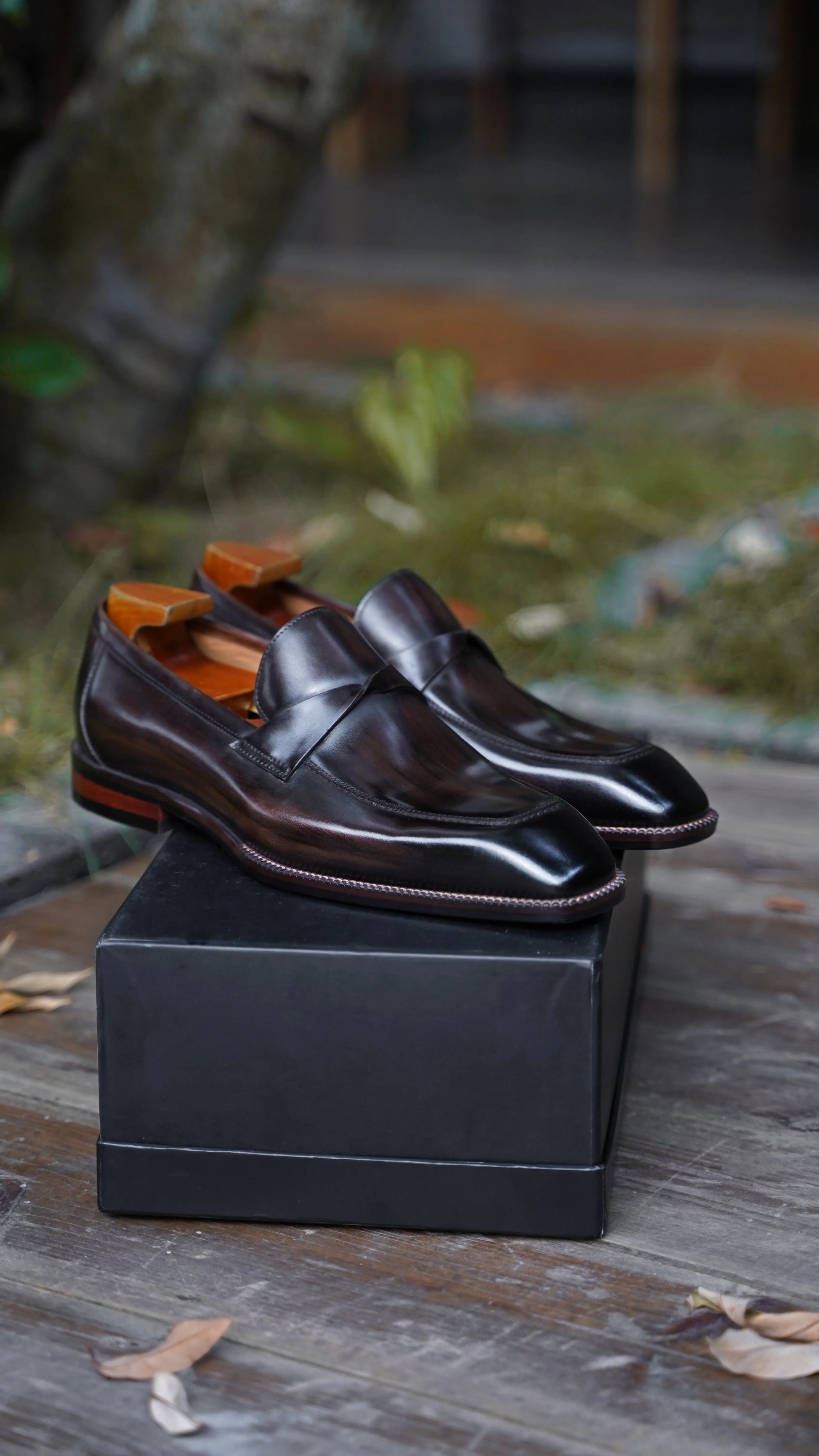 Strap top loafer - Image #3